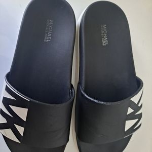 Michael kors sliders